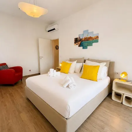 Appartement 77 Tanto Spazio E Comodita Bari